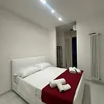 Space Domus 3* Neapel