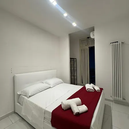 Space Domus 3* Nápoly