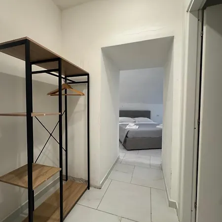 Space Domus فندق مبيت وإفطار نابولي