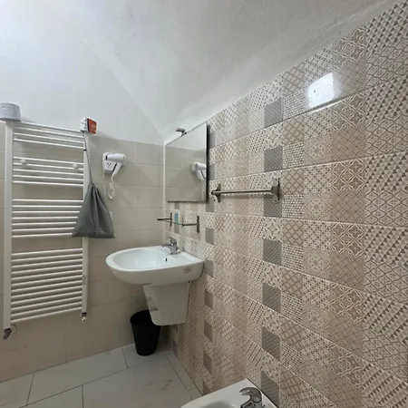 فندق مبيت وإفطار Space Domus