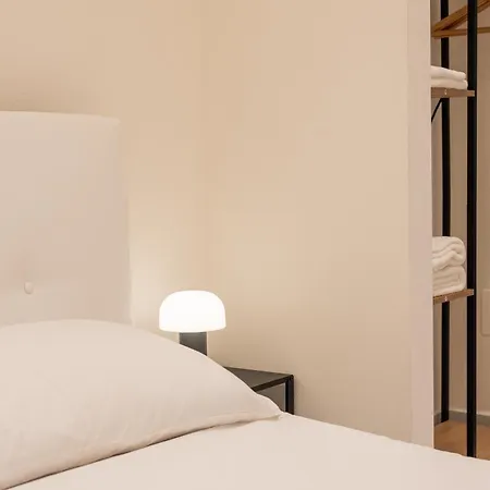 Bed & Breakfast Space Domus 3*