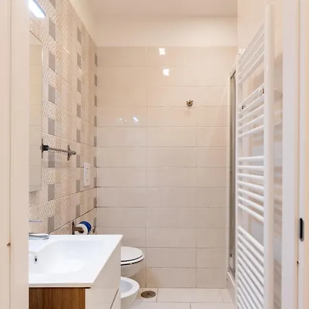 Bed & Breakfast Space Domus Naples