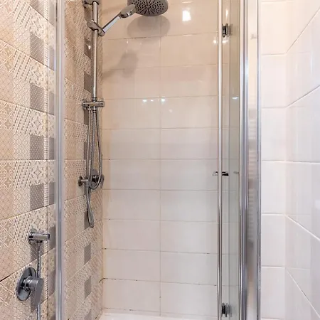 Bed & Breakfast Space Domus Naples