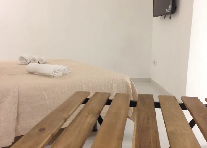 Space Domus فندق مبيت وإفطار