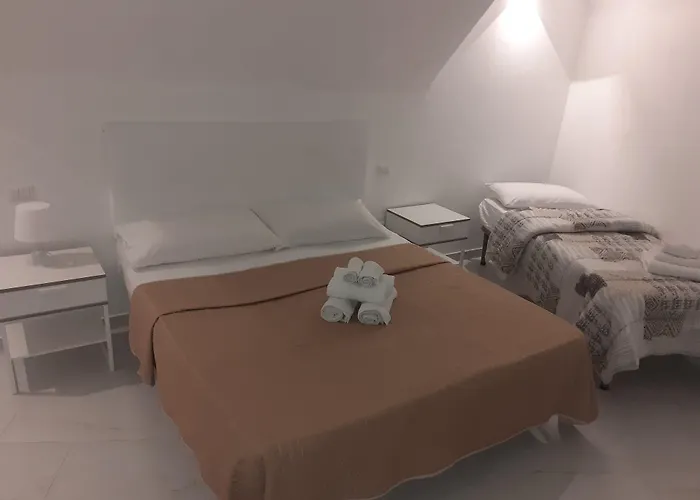 Space Domus فندق مبيت وإفطار نابولي