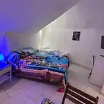 Space Domus نابولي