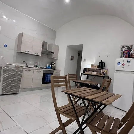 Space Domus 3* Неаполь