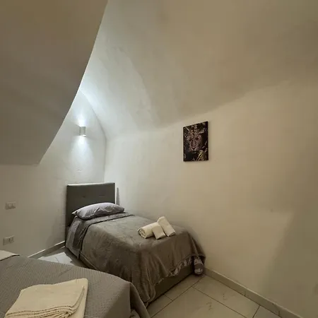 Space Domus Bed and Breakfast