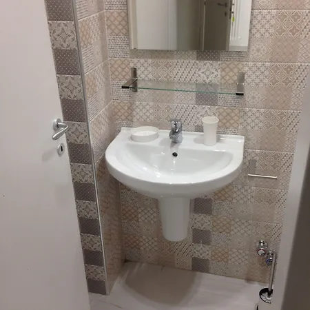 Bed and breakfast Space Domus 3*