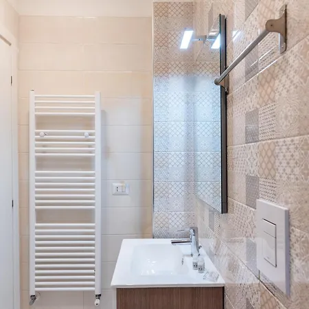 Bed & Breakfast Space Domus Neapel